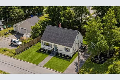22 Myrtle Ave, Acushnet, MA 02743 - Photo 29