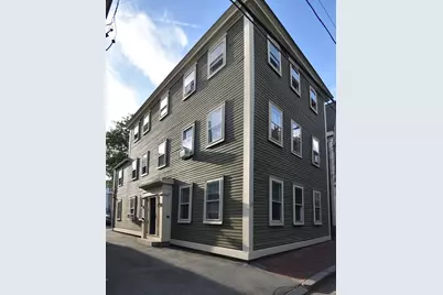 17 Beckford St #4, Salem, MA 01970 - Photo 1