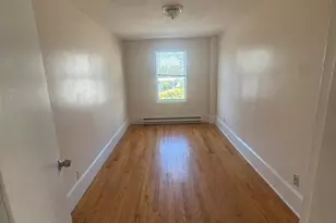 40 Robin St, Everett, MA 02149 - Photo 5