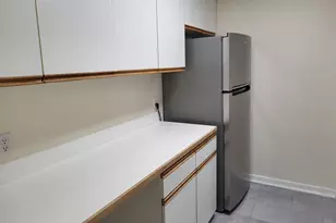 33 Pond Ave, Brookline, MA 02445 - Photo 7