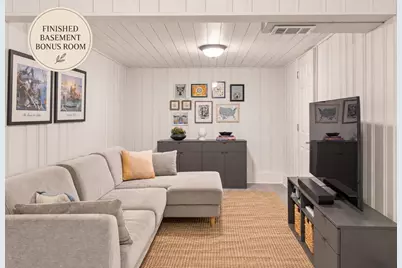 10 Suffolk Rd, Sharon, MA 02067 - Photo 25