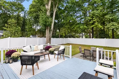 10 Suffolk Rd, Sharon, MA 02067 - Photo 31