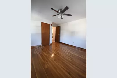600 Cabot St #3, Beverly, MA 01915 - Photo 5