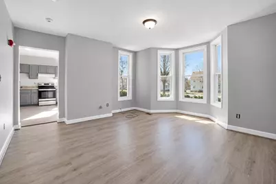 9 Freeland St #1R, Worcester, MA 01603 - Photo 3