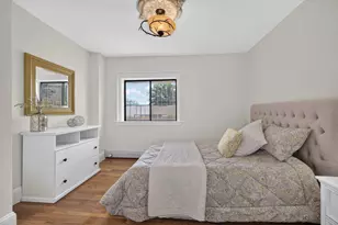 26 Medfield St, Boston, MA 02115 - Photo 13