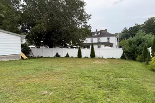10 Hobbs St, Palmer, MA 01079 - Photo 19