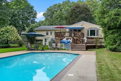 121 Twin Fawn Dr, Hanover, MA 02339 - Photo 37