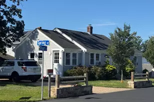 19 Spring St, Barnstable, MA 02601 - Photo 5