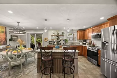 140 Tosca Dr, Brockton, MA 02301 - Photo 3