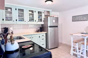 42 Vineyard Ave, Barnstable, MA 02601 - Photo 3