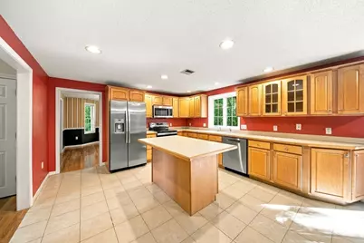 43 Wampanoag Dr, Franklin, MA 02038 - Photo 11