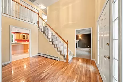 43 Wampanoag Dr, Franklin, MA 02038 - Photo 3