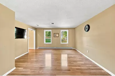 43 Wampanoag Dr, Franklin, MA 02038 - Photo 7