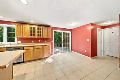 43 Wampanoag Dr, Franklin, MA 02038 - Photo 13