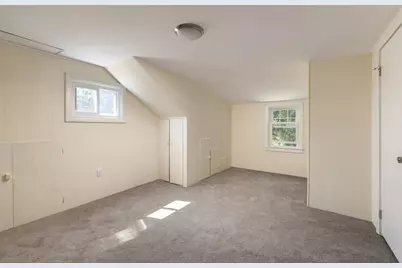 14 Macomber Ave, Dartmouth, MA 02747 - Photo 23