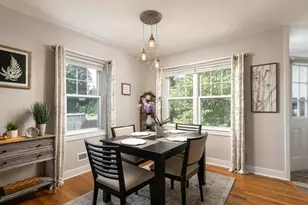 14 Macomber Ave, Dartmouth, MA 02747 - Photo 9