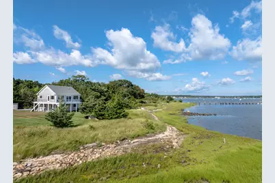 8 Dyar Rd, Mattapoisett, MA 02739 - Photo 1