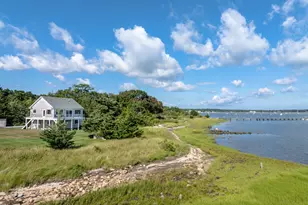 8 Dyar Rd, Mattapoisett, MA 02739 - Photo 1