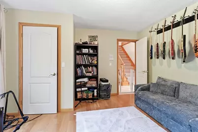 155 Woodland Way, Russell, MA 01071 - Photo 5