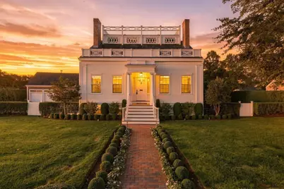 141 Main Street, Nantucket, MA 02554 - Photo 1