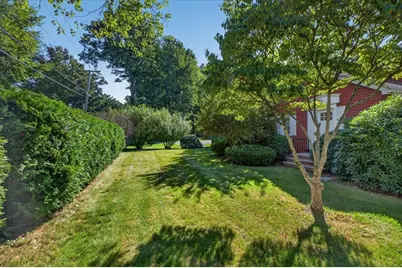356 Springfield St, Wilbraham, MA 01095 - Photo 9