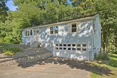185 Murphy Ln, Chicopee, MA 01020 - Photo 1