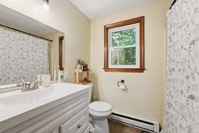 185 Murphy Ln, Chicopee, MA 01020 - Photo 13