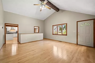 22 Basswood Ave, Billerica, MA 01821 - Photo 3