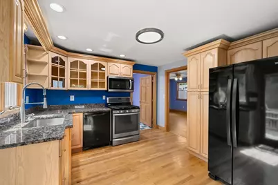 22 Basswood Ave, Billerica, MA 01821 - Photo 27