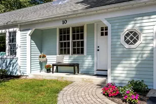 10 Templeton Pl, Yarmouth, MA 02673 - Photo 1