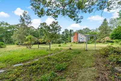 2 County St, Rehoboth, MA 02769 - Photo 7