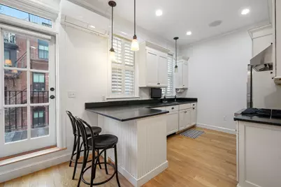 43 Warren Ave #2, Boston, MA 02116 - Photo 9