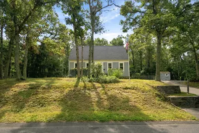 16 Gunters Ln, Mashpee, MA 02649 - Photo 3