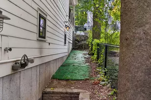 30 Chestnut Square, Boston, MA 02130 - Photo 33