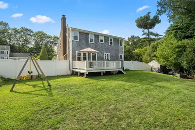 11 Daniel Teague Dr, Rockland, MA 02370 - Photo 33