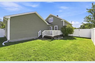 8 Caddyshack Dr, Chicopee, MA 01020 - Photo 37