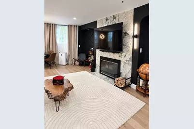 233 Commonwealth Ave #1, Boston, MA 02116 - Photo 1