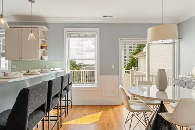 413 E 7th St #2, Boston, MA 02127 - Photo 9