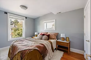 413 E 7th St, Boston, MA 02127 - Photo 23