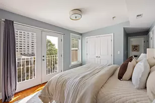 413 E 7th St, Boston, MA 02127 - Photo 19