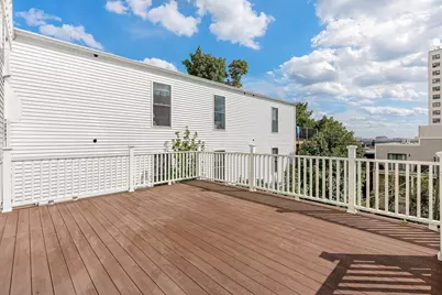 413 E 7th St #2, Boston, MA 02127 - Photo 29