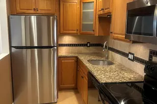 8 Hallmark Gdns, Burlington, MA 01803 - Photo 1