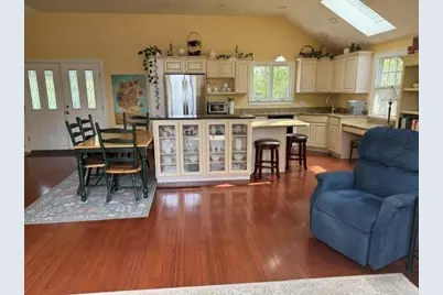 38 Reynolds Ave, Randolph, MA 02368 - Photo 7