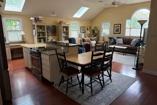 38 Reynolds Ave, Randolph, MA 02368 - Photo 5