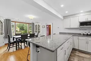 33 Woodland Rd, Rochester, MA 02770 - Photo 11