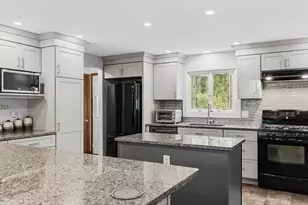 33 Woodland Rd, Rochester, MA 02770 - Photo 15