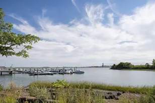181 Coleridge St, Boston, MA 02128 - Photo 27