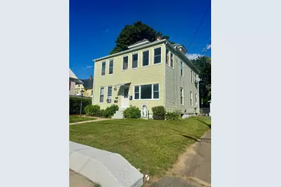 13 Dexter St, Holyoke, MA 01040 - Photo 3
