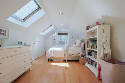 26 Pleasant St #B, Wellesley, MA 02482 - Photo 15
