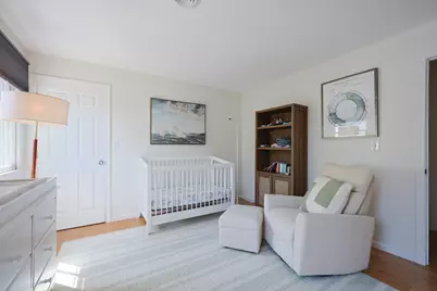 26 Pleasant St #B, Wellesley, MA 02482 - Photo 13
